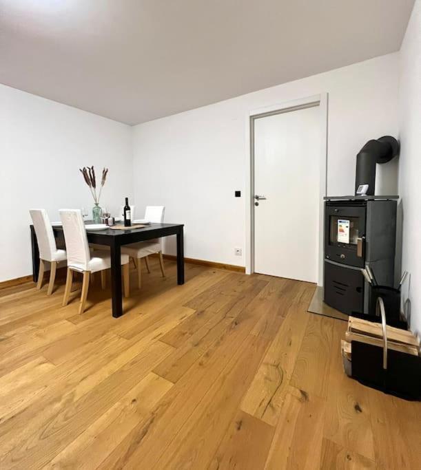 Cosy Apartment เวียนนา ภายนอก รูปภาพ
